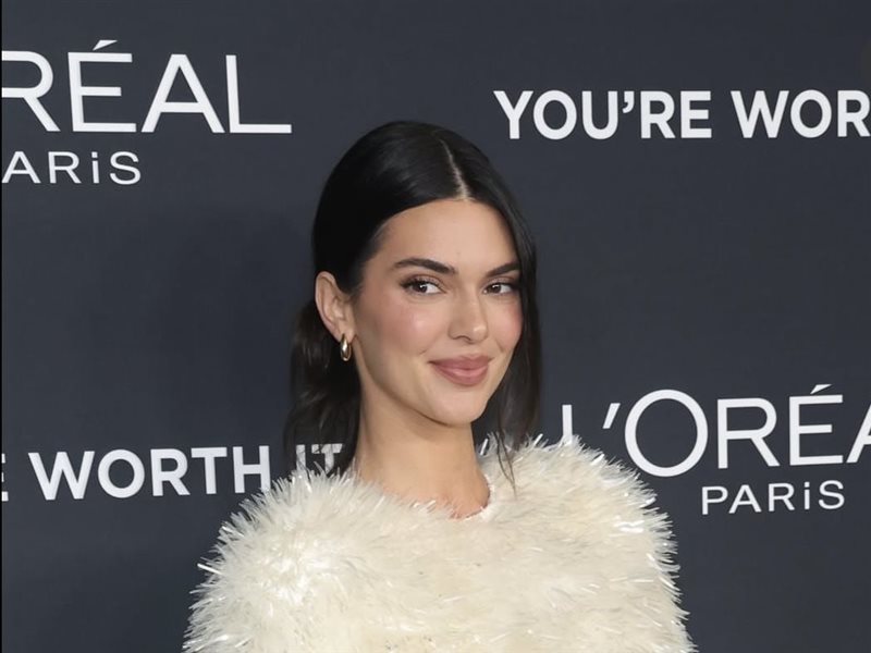 لوريال باريس تُحيي 20 عامًا من دعم المبادرات النسائية في حفل Women of Worth 2025