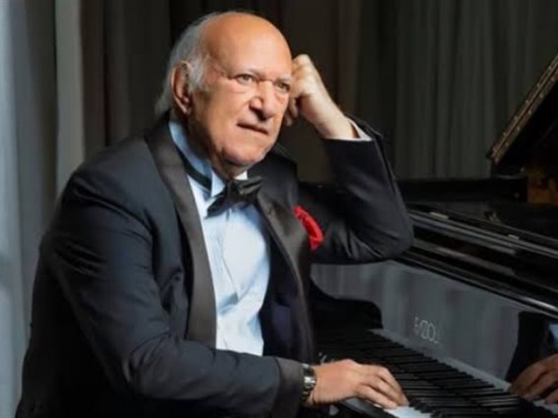 بعد تعافيه.. اليوم أولى حفلات عمر خيرت الموسيقية فى قطر