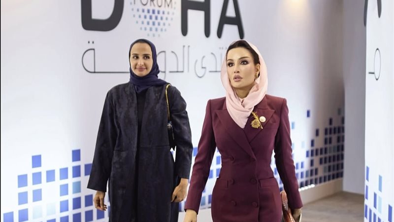 الشيخة موزا بنت ناصر