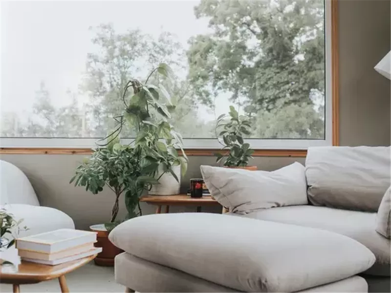 7 تعديلات بسيطة تجعل منزلك أكثر دفئًا.. دون شراء أي شيء جديد