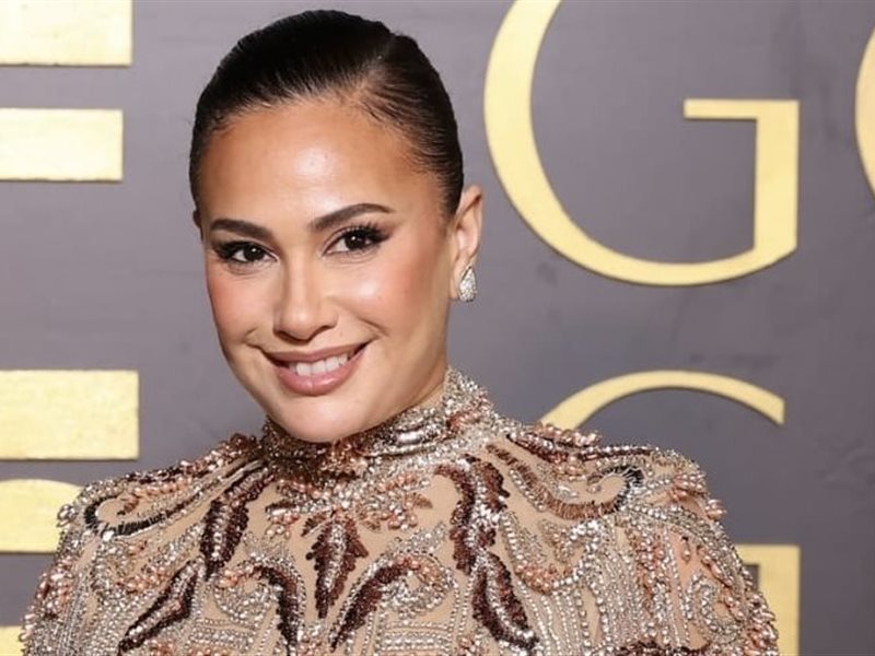 هند صبري تخطف الأضواء في مهرجان البحر الأحمر بإطلالة ملكيّة من زهير مراد