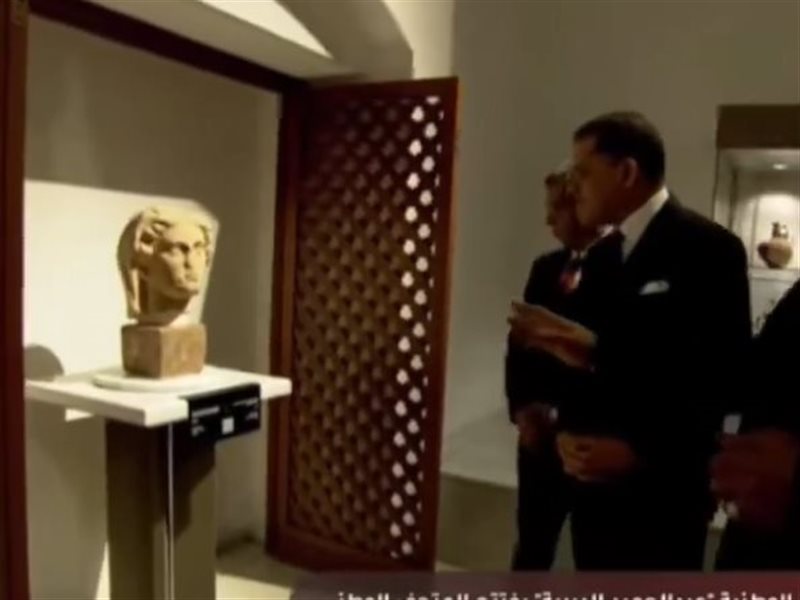 جولة رئيس الوزراء في المتحف الوطني الليبي