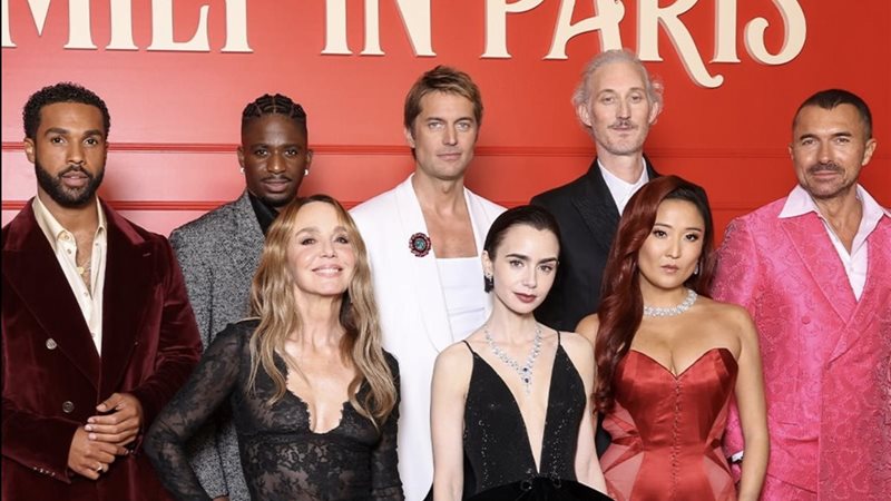 إميلي ان باريس 