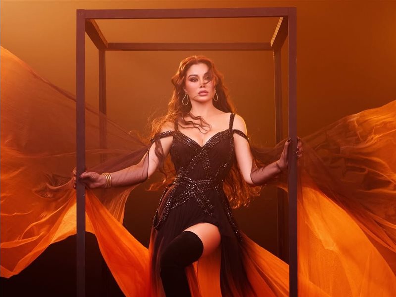 هيفاء وهبي تكشف عن الصور الأولى من فيديو كليب 