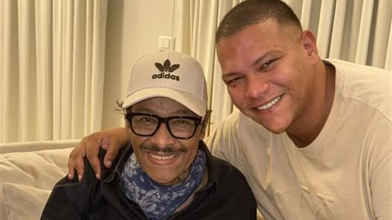 أحمد عبد الحميد ووالده