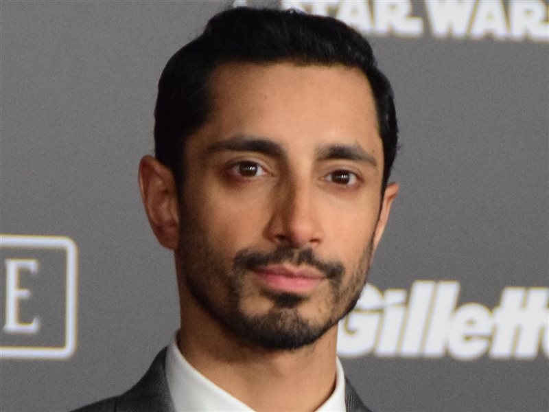 ريز أحمد يتصدر إعلان فيلم 