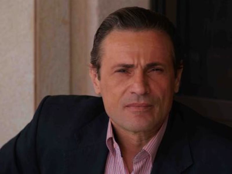 وفاة الممثل اللبناني وليد العلايلي عن عمر 65 عاما