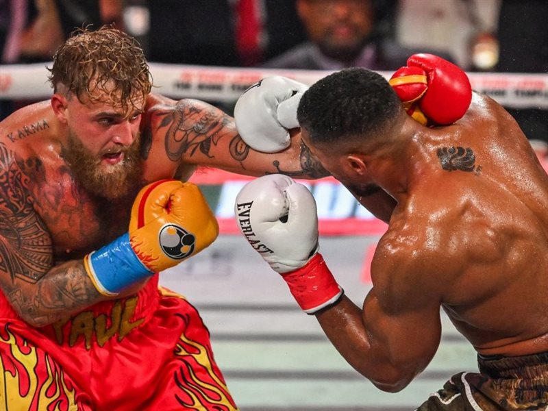 جوشوا ينهي حلم جايك بول بضربة قاضية في ميامي