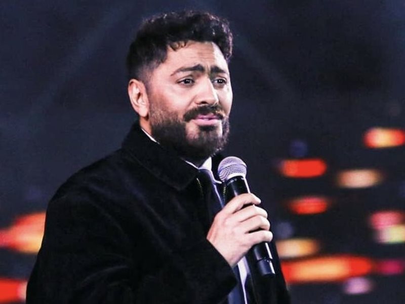 بحضور جماهيري كبير.. تامر حسني يتألق في حفل قصر عابدين