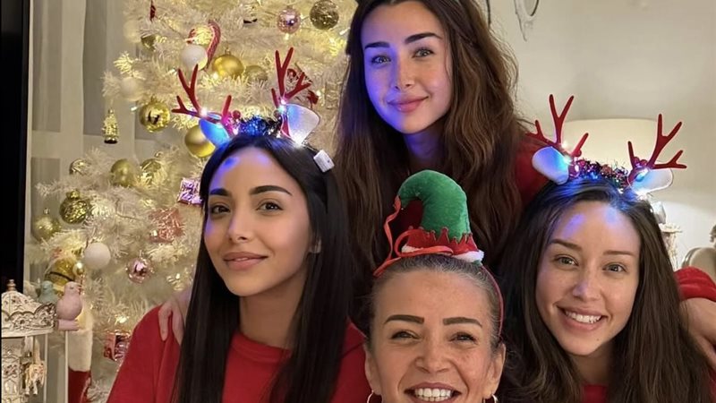 هنا الزاهد وأسرتها