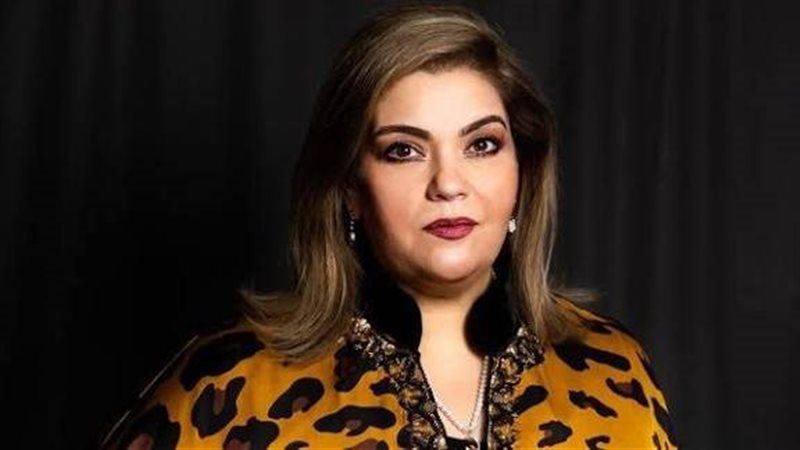 الإعلامية نيفين القاضي