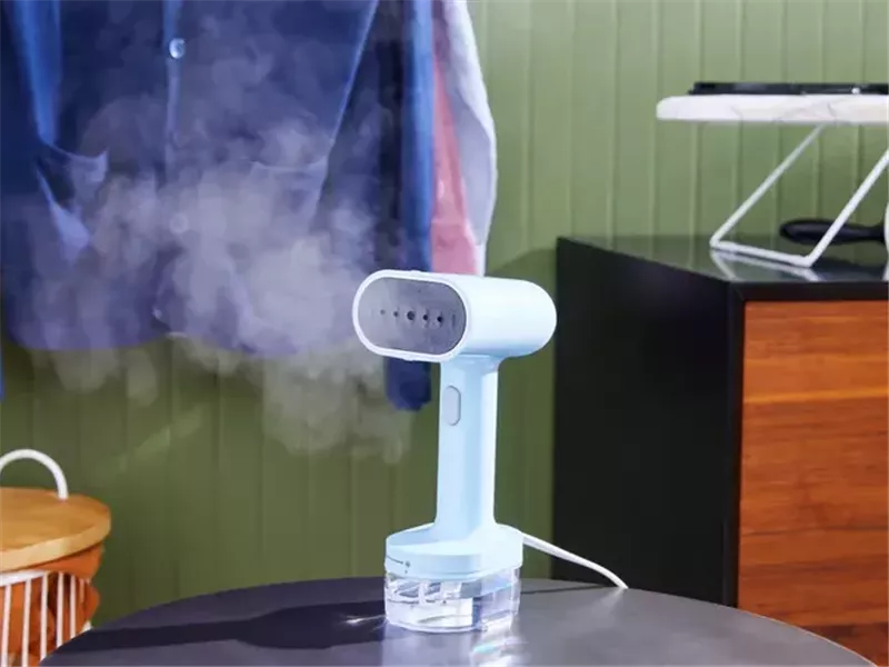 هدايا رأس السنة العملية.. أفضل 7 مكواة بخار محمولة لتنعيم الملابس بسهولة