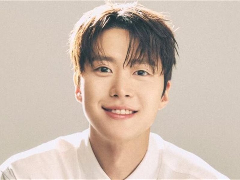 النجم الكوري 