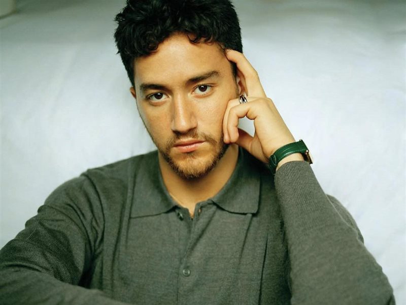 أحمد مالك يستقبل 2026 متألقاً ببطولة فيلمين ومسلسل