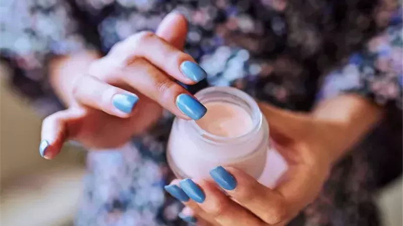 ترطيب الوجه