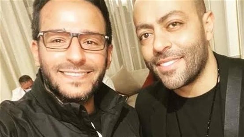 تامر عاشور والشاعر