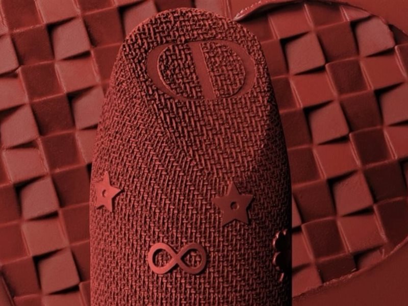 ديور بيوتي تدعو لاختيار رموز الحظ مع Rouge Dior
