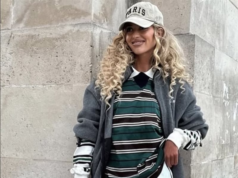 إطلالات الـPreppy تعود بقوة إلى الشارع… أناقة سهلة بلا تعقيد