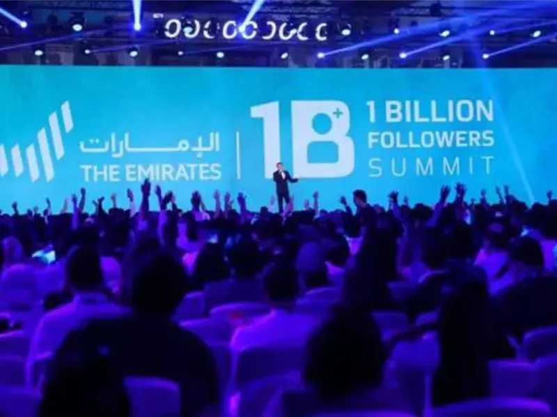 قمة المليار في نسختها الرابعة.. كيف انتعشت الإمارات بصنّاع المحتوى الهادف