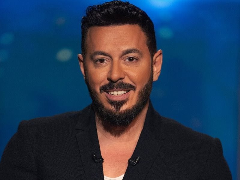 مصطفى شعبان يرزق بمولدته الأولى من زوجته هدى الناظر