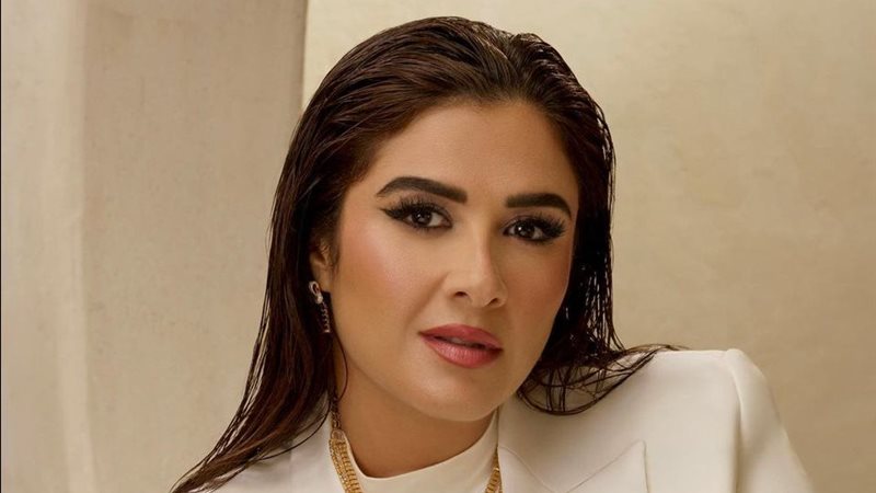 ياسمين عبدالعزيز