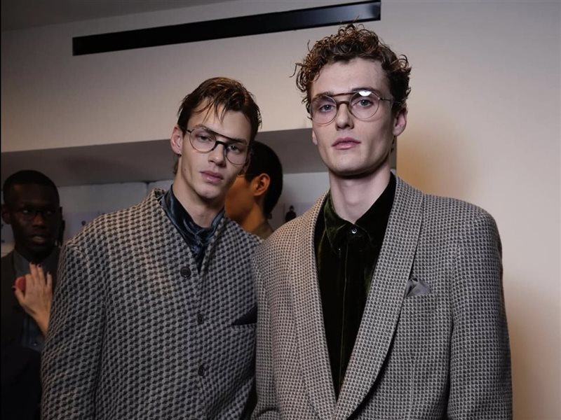 جورجيو أرماني يفتح فصلاً جديداً في أسبوع الموضة الرجالية لميلانو