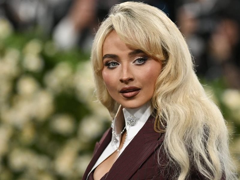 سابرينا كاربنتر أول المعلن عنهم لتقديم عروض حفل غرامي 2026