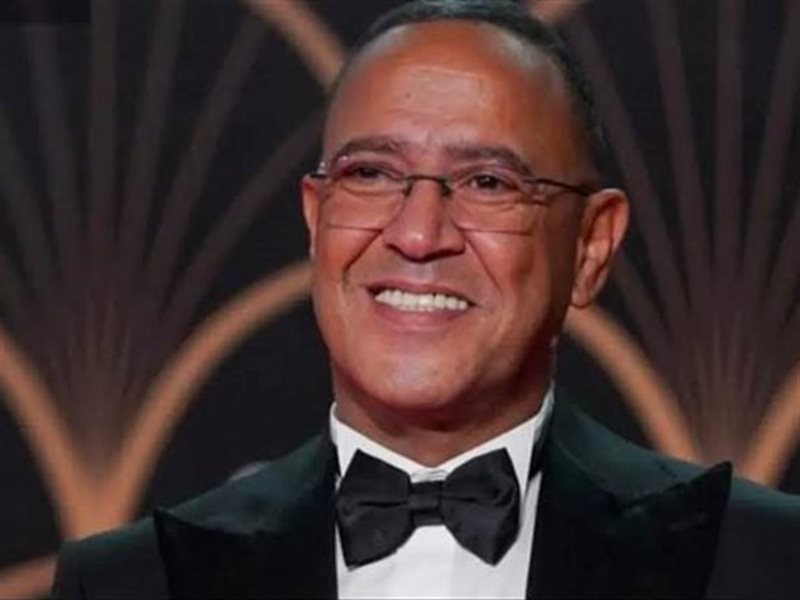 أول تعليق من النجم أشرف عبد الباقي عن مسرحية عائلة الشماشرجي : مبسوط جداً إني هاقف على المسرح تاني