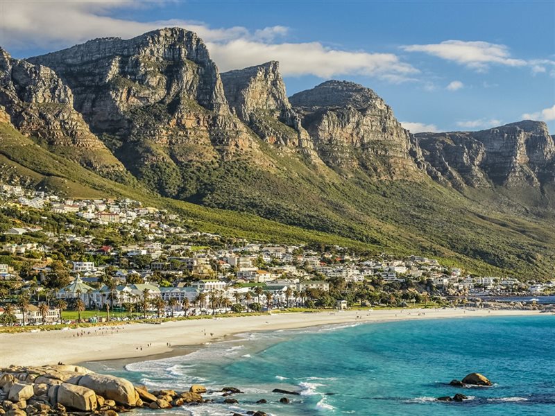 هل كيب تاون آمنة حقاً؟.. الحقيقة وراء نظام التأمين الذكي وقواعد النجاة للسياح