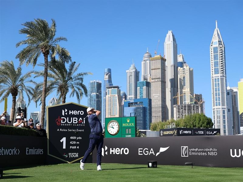 بداية متعثرة لماكلروي ومتوسطة لهاتون وموليناري يسرق الأضواء في الجولة الأولى