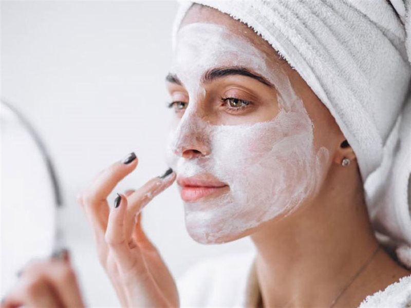 أفضل  أنواع من الريتينول للبشرة الحساسة