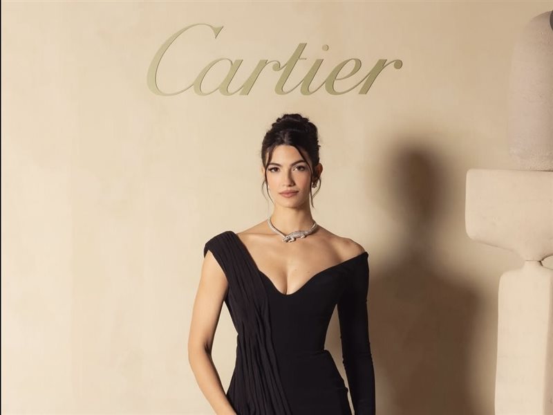 تارا عماد تتألق بعقد التمساح الأيقوني في عشاء كارتييه الباريسي