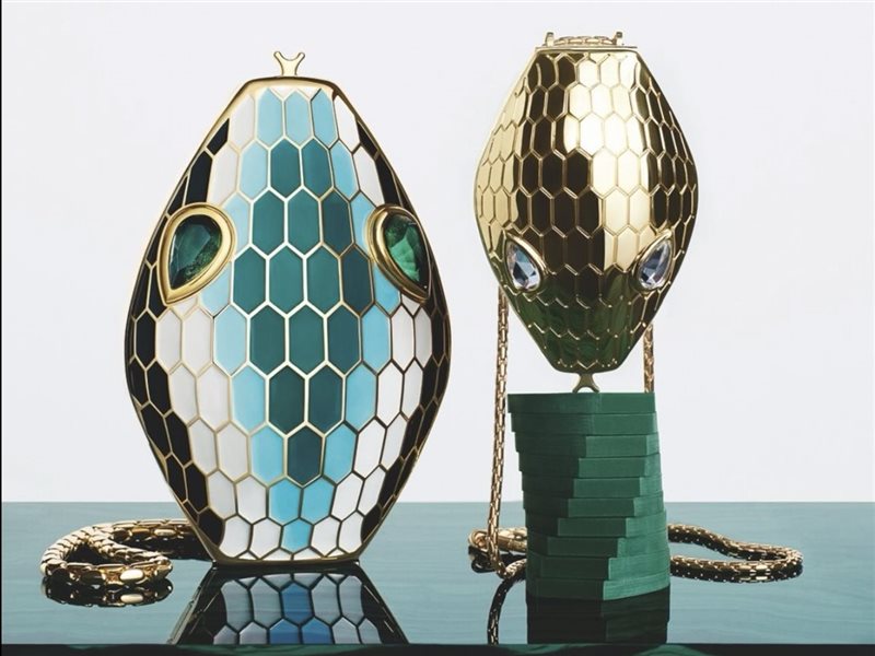  	Serpenti… رمز يتجاوز الزمن في مجموعة Bulgari Icons Minaudières