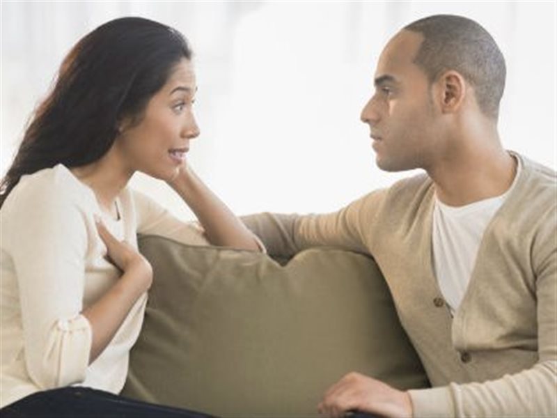 ماذا تفعل عندما لا يستمع إليك شريكك؟