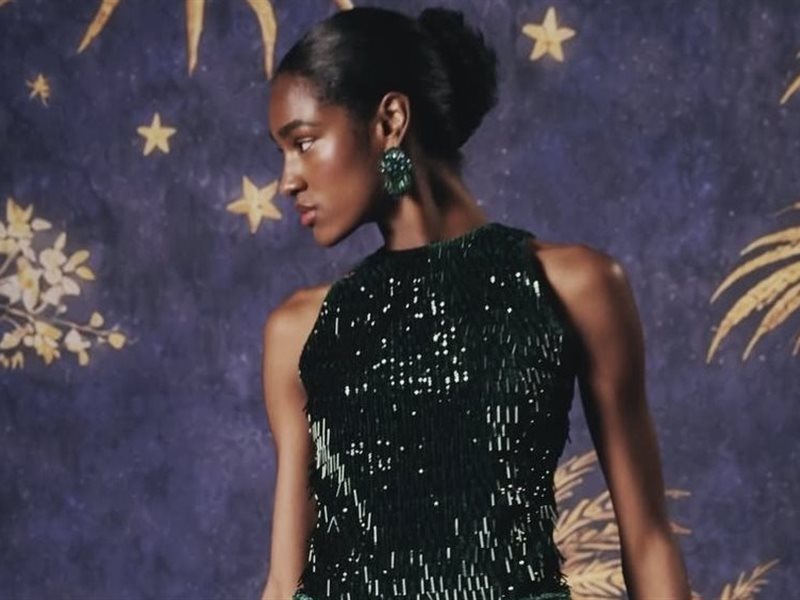 أناقة يومية بروح معاصرة: ديمة عيّاد تترك بصمتها في أسبوع دبي للموضة