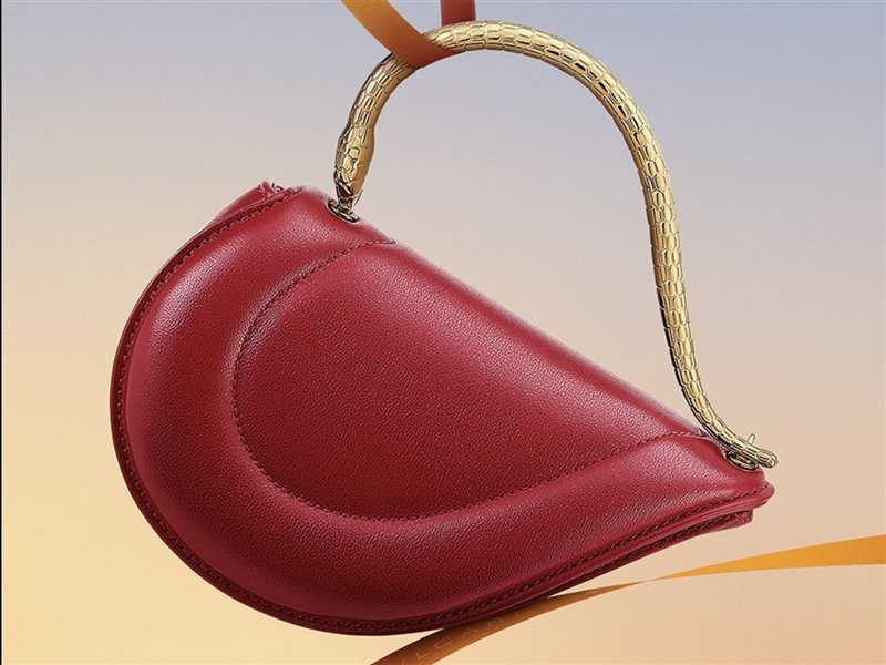 بولغاري تجسّد المشاعر الخفية في قطع استثنائية لعيد الحب 