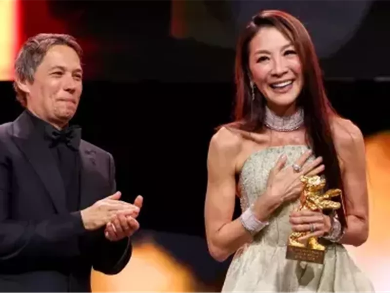 تكريم ميشيل يوه