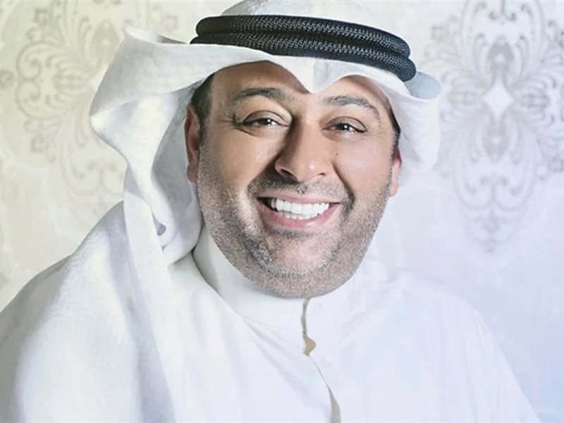 حسن البلام يروج لمسرحية 