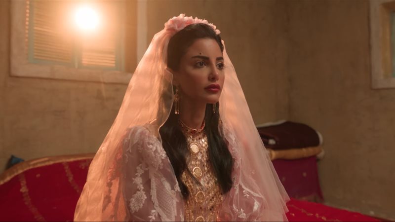 عزيزة من مسلسل شارع