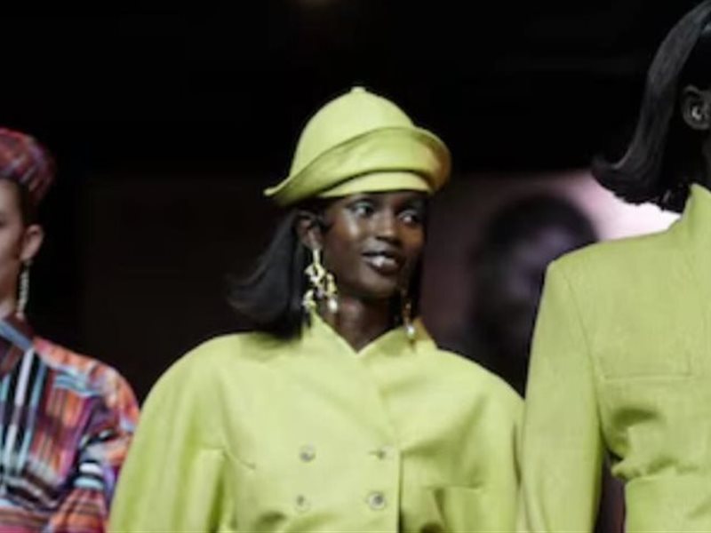 بحضور الملك تشارلز الثالث.. عرض tolu coker يخطف الأنظار في أسبوع لندن للموضة خريف وشتاء 2026