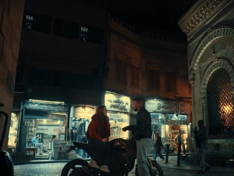 درش يعيد الأموال للمعلم كرامة و نجاتي يعترف لوردة بإعجابه بها في الحلقة السادسة من