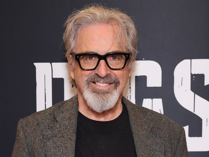 وفاة الممثل الأمريكي روبرت كارادين عن 71 عامًا