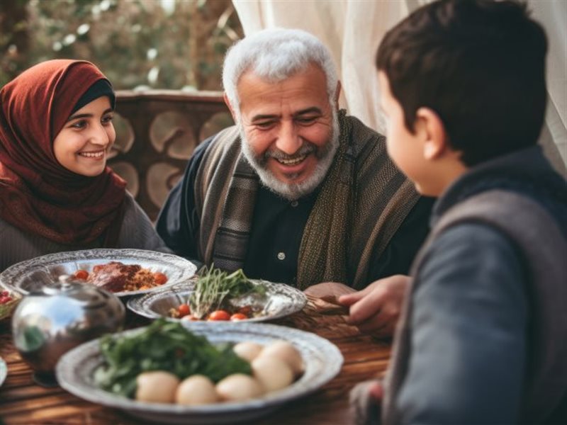 إرشادات التغذية الصحية لكبار السن خلال شهر رمضان