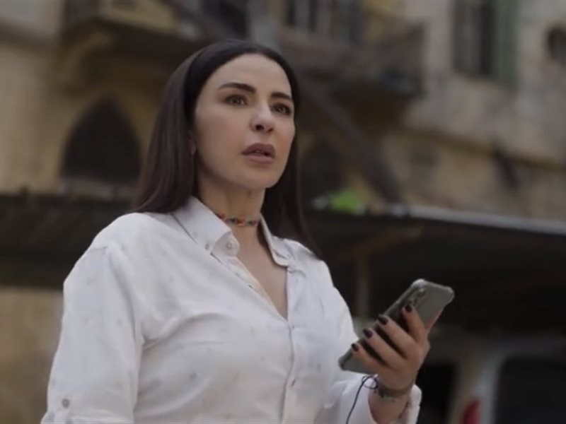 تهديد مباشر لجود وحرق حافلة الفرقة في الحلقة 14 من