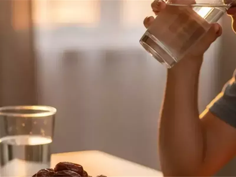 للوقاية من الجفاف.. أفضل الأطعمة المرطبة التي يُنصح بتناولها خلال شهر رمضان