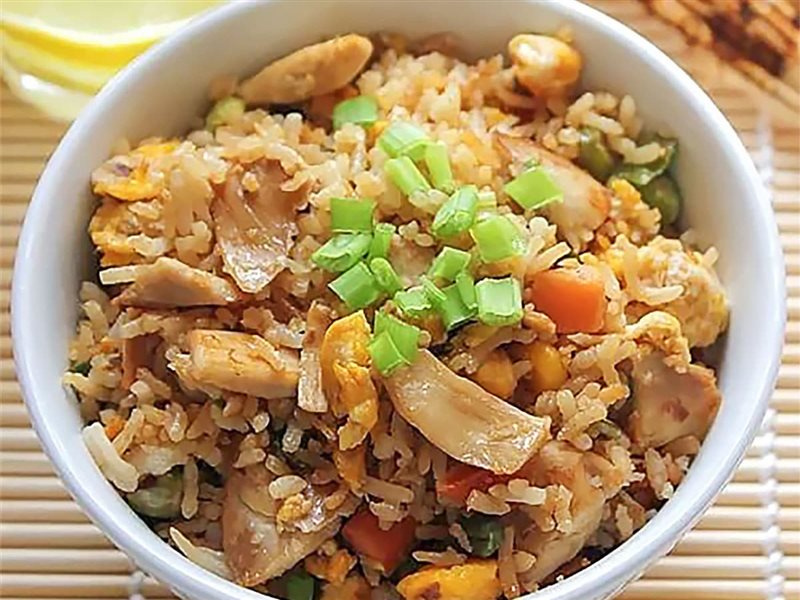 على سفرتك في رمضان.. أرز مقلي بالدجاج على الطريقة الهندية