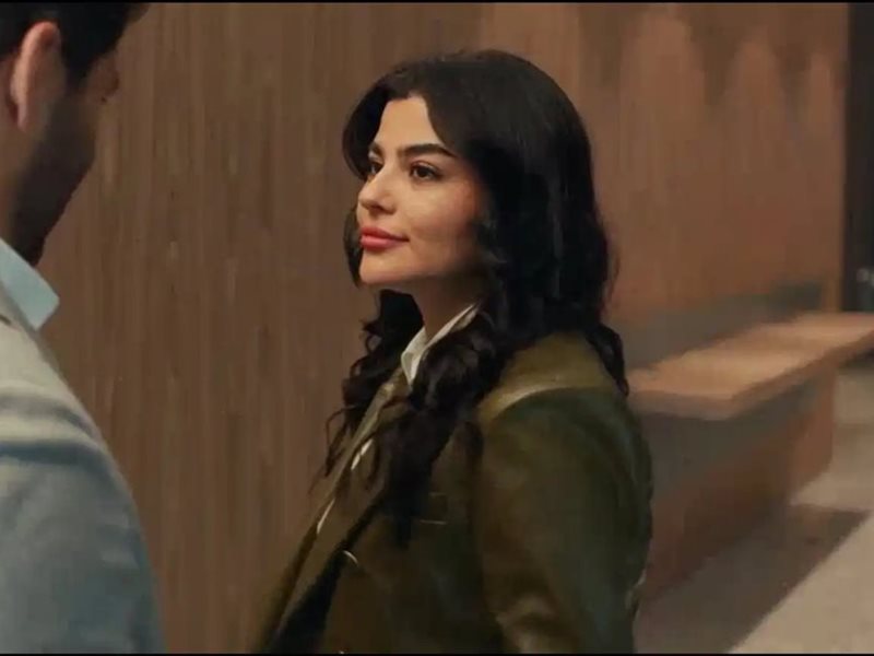 فهد يعترف بحبه للميس وفرح تستعد للانتقال إلى دبي في الحلقة 25 من 