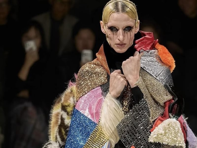  جونيا واتانابي