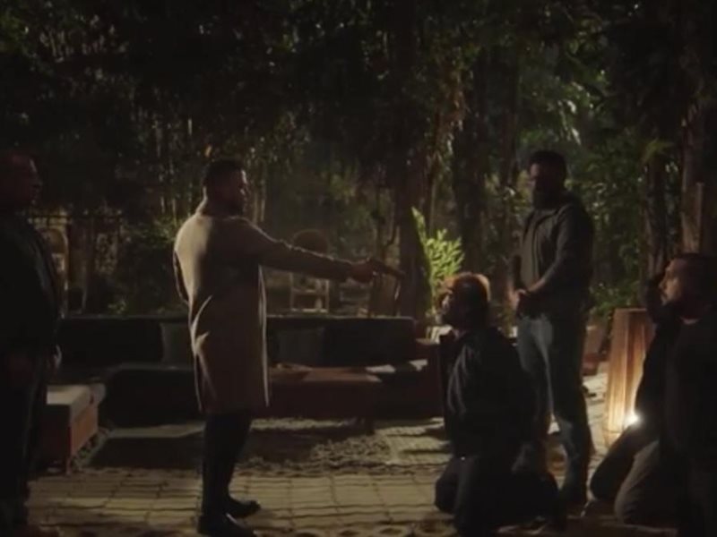 حمزة يقتل إسكندر بعد اعترافه بقتل والدته في الحلقة 28 من 