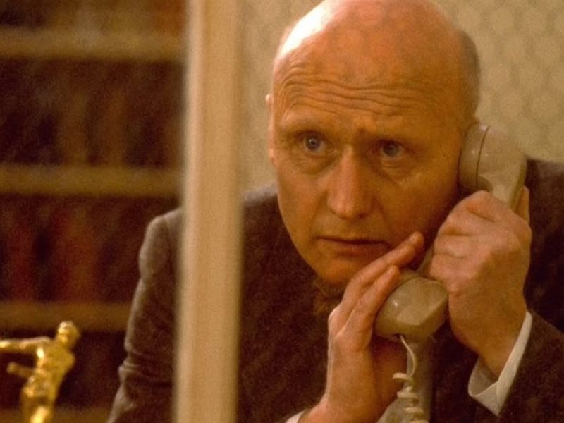 وفاة الممثل جيمس تولكان نجم أفلام Back to the Future وTop Gun